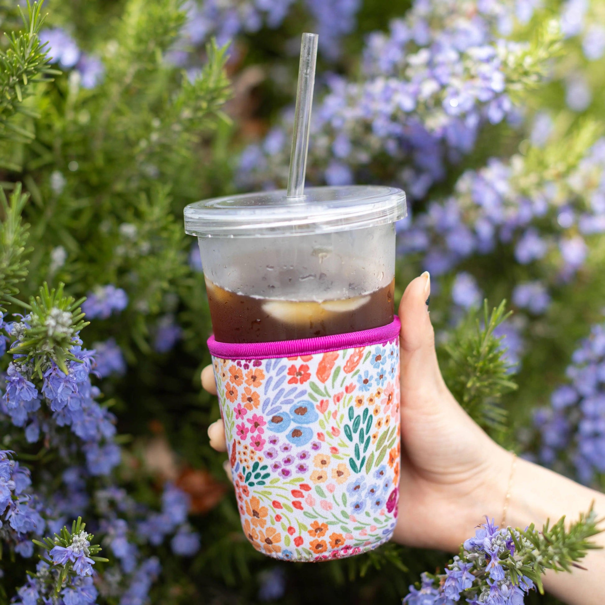 Countryside Blooms Drink Sleeve | Iced Coffee