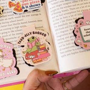 Toad-ally Booked Magnetic Bookmark – Cute Frog Reader Gift