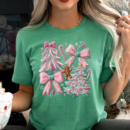 Holly Tree Coquette Christmas T-Shirt - Faux Yarn