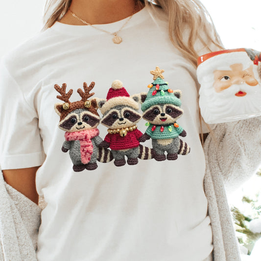 Cute Christmas Racoons T-Shirt - Faux Yarn